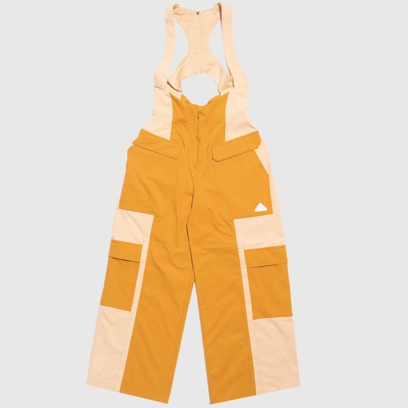 COPY - Womens Nike flare corset bodysuit
Yellow/orange and cream
Size SM
Never… - Picture 3 of 4